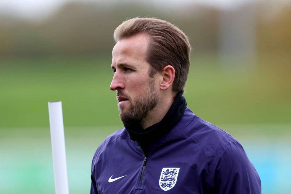 Harry Kane critica a sus compañeros de Inglaterra por una serie de retiros