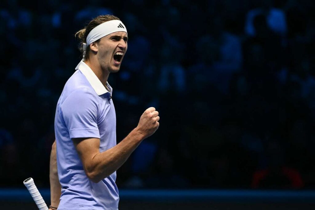 Ruud pierde las primeras cuatro oportunidades mientras Zverev logra su segunda victoria en las Finales ATP