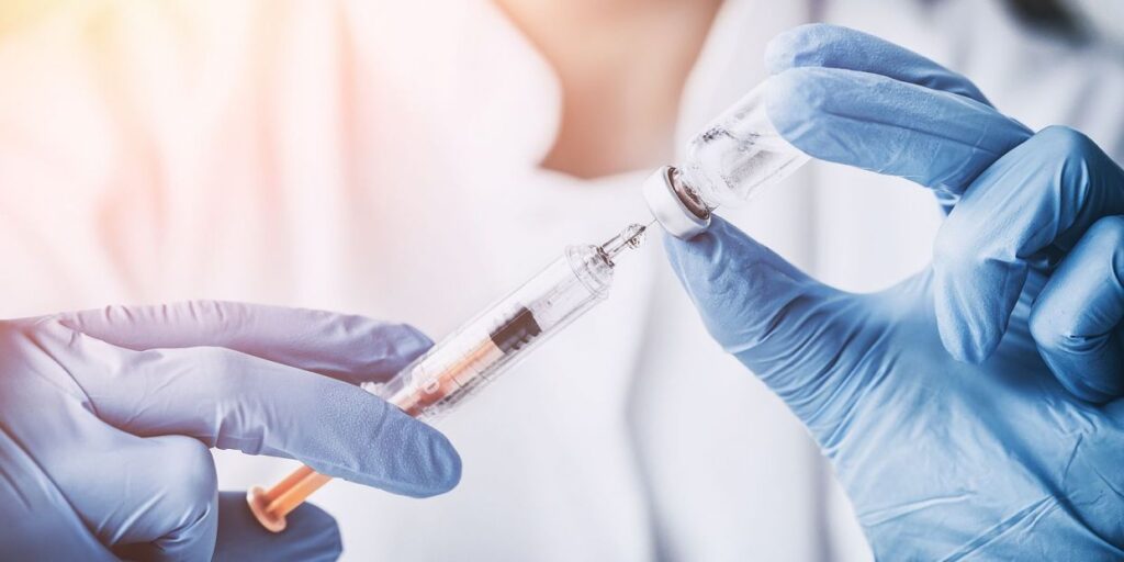 Vaccine in front of the VRS for the elderly: In which autonomous communities will it put?