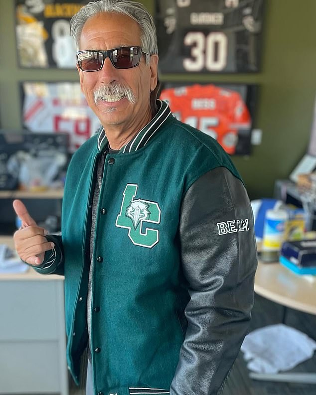 Jennifer Aniston Goes Instagram-Official With Jim Curtis, ‘My Love’