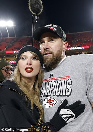 Taylor Swift and Travis Kelce during a Kansas City Chiefs game