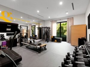 Exterior of Lori Loughlin and Mossimo Giannulli’s former Hidden Hills home