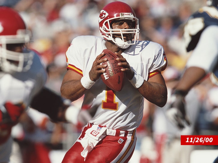 Jennifer Aniston Goes Instagram-Official With Jim Curtis, ‘My Love’