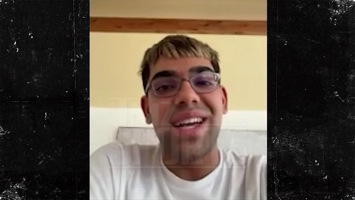 Jennifer Aniston Goes Instagram-Official With Jim Curtis, ‘My Love’