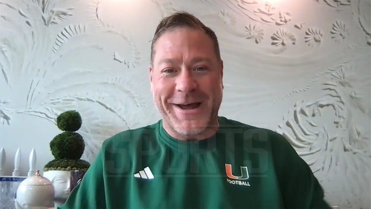 Jennifer Aniston Goes Instagram-Official With Jim Curtis, ‘My Love’