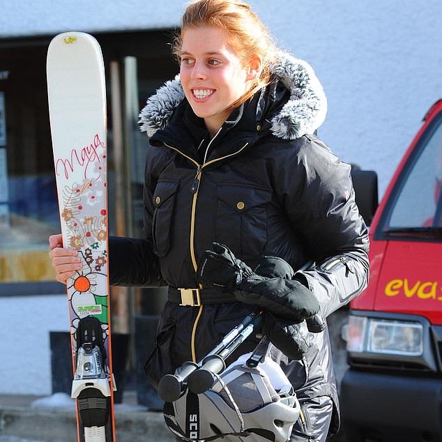 Jennifer Aniston Goes Instagram-Official With Jim Curtis, ‘My Love’