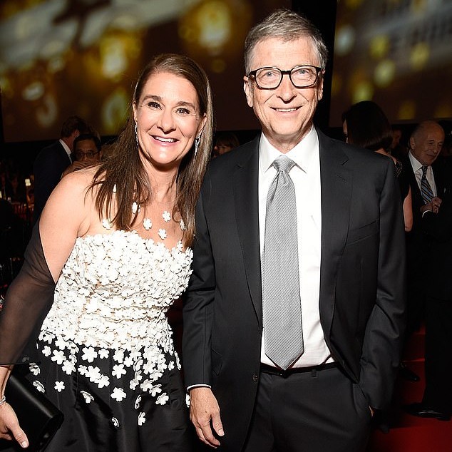 Jennifer Aniston Goes Instagram-Official With Jim Curtis, ‘My Love’