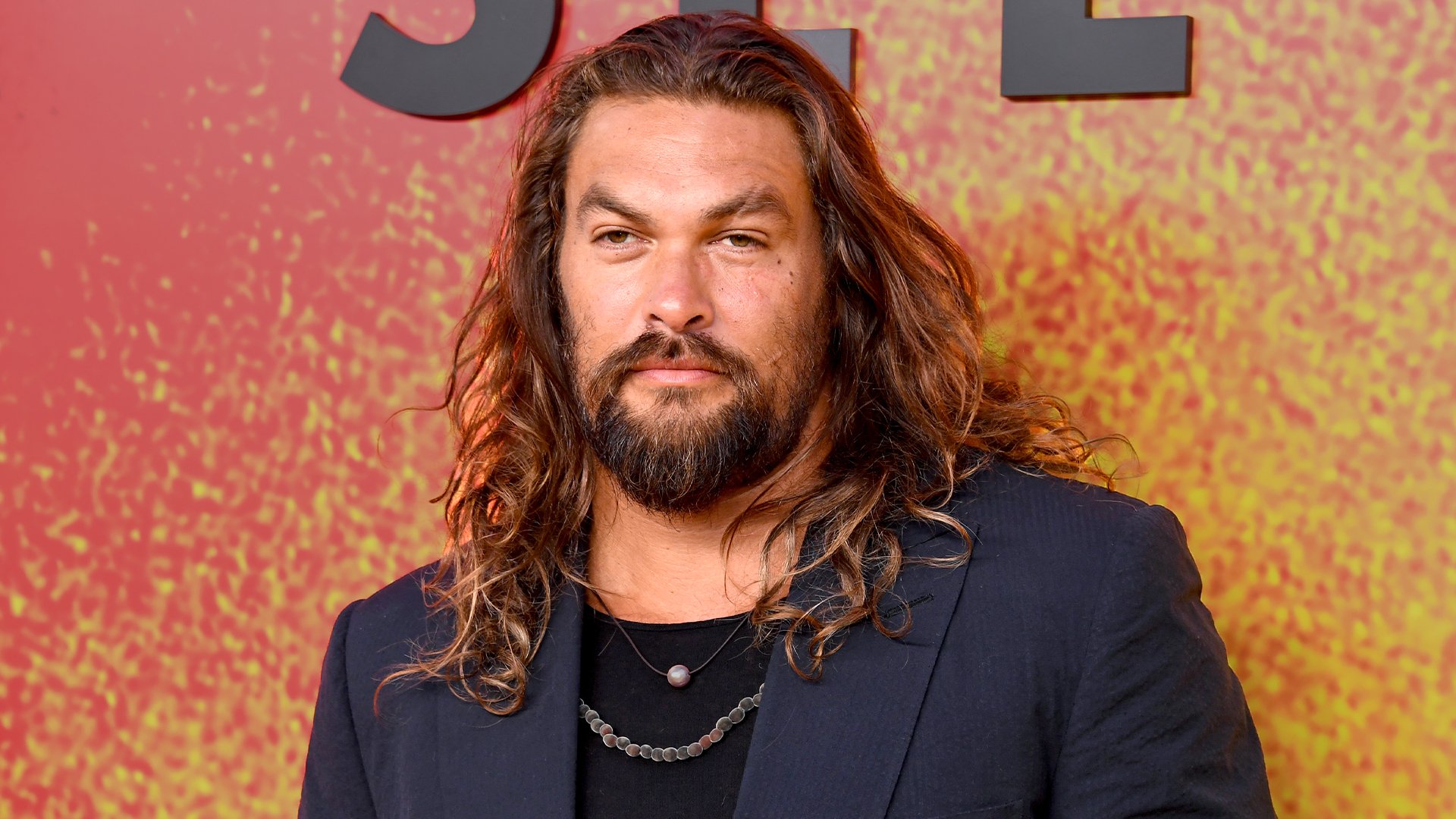 Watch Jason Momoa Shave for First Time in 6 Years for Dune 3 2536975945
