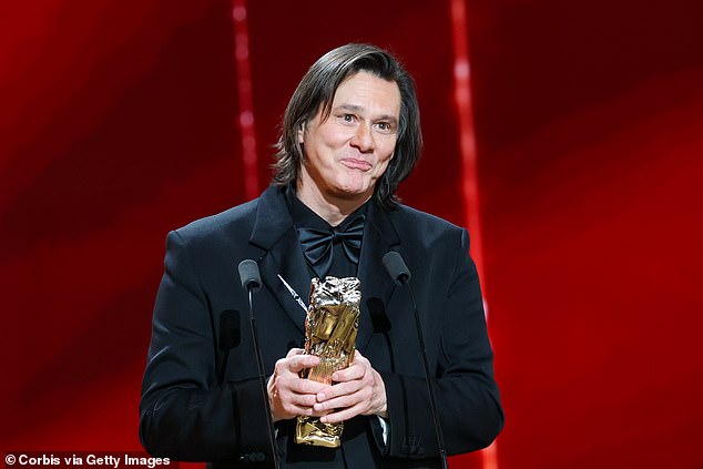 Jim Carrey accepts an Honorary Cesar and delivers remarks in French at L'Olympia, Paris, Feb. 26, 2026