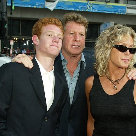 Actor Ryan O'Neal (center) and Farrah Fawcett (right) pictured with their only son, Redmond (left) at the premiere for the movie Malibu's Most Wanted in April 10, 2003 - Daily Mail US