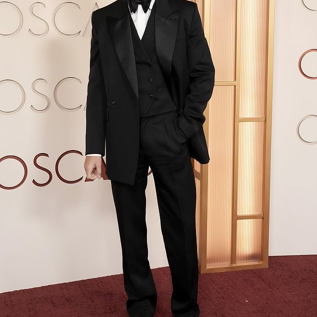 Jacob Elordi lost out on a Best Supporting Actor Oscar for Frankenstein on Sunday - and there was talk of him being snubbed by the movie's cast and crew, who spoke little of him afterwards - Daily Mail