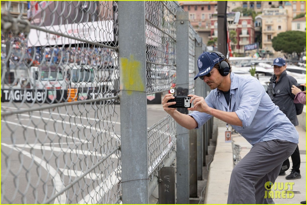 bradley cooper becomes trackside photographer at historic monaco grand prix 21 1794349554