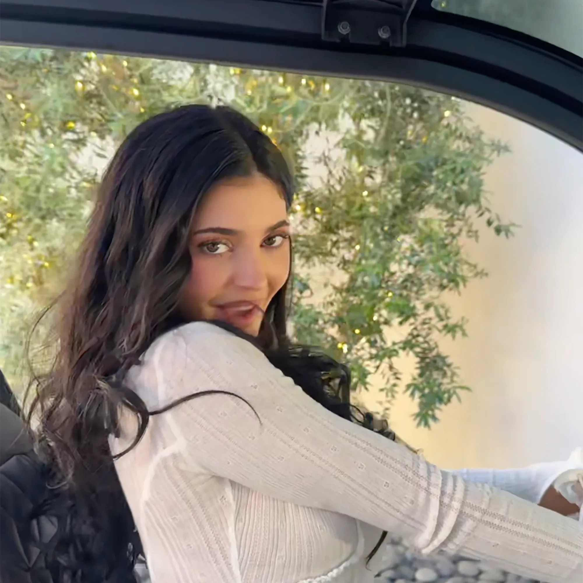 Jennifer Aniston Goes Instagram-Official With Jim Curtis, ‘My Love’