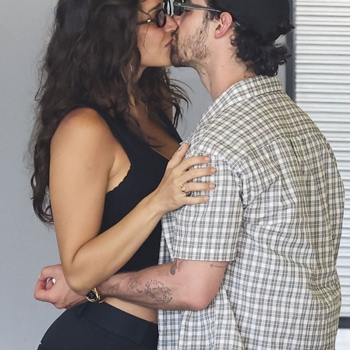 Last month, Page Six obtained photos of the duo packing on the PDA when Jonas picked Gabriela up from the airport, as seen above. - MiamiPIXX/VAEM / BACKGRID