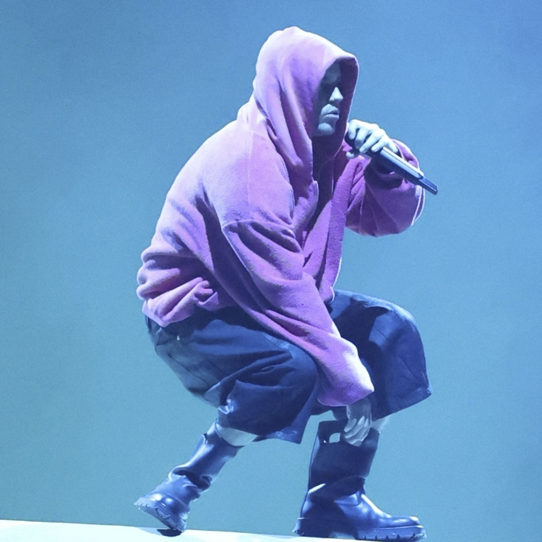 Jennifer Aniston Goes Instagram-Official With Jim Curtis, ‘My Love’